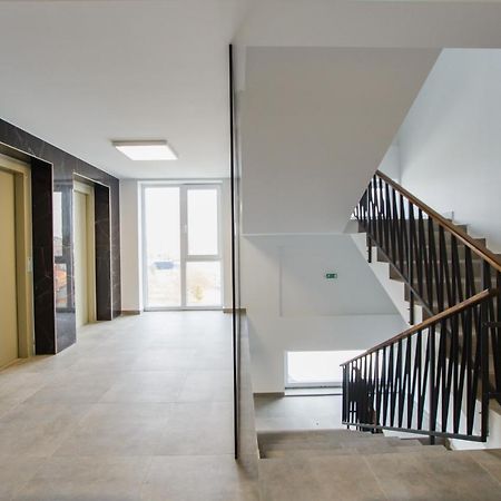Apartamento Trio Orange Oradea Exterior foto