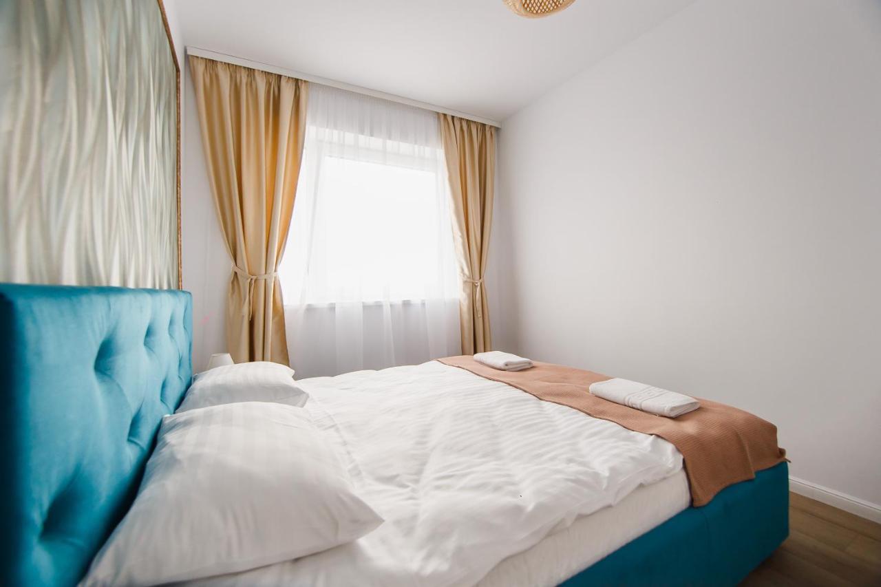 Apartamento Trio Orange Oradea Exterior foto